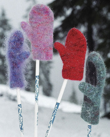 AC17 Snow Country Felt Mittens