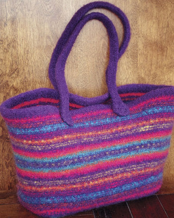 AC55 Maggie's Felt Tote