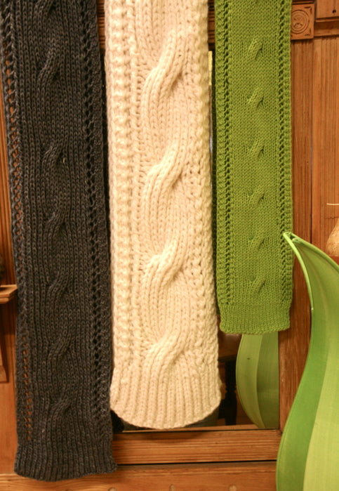 AC92 Big Bold Cable