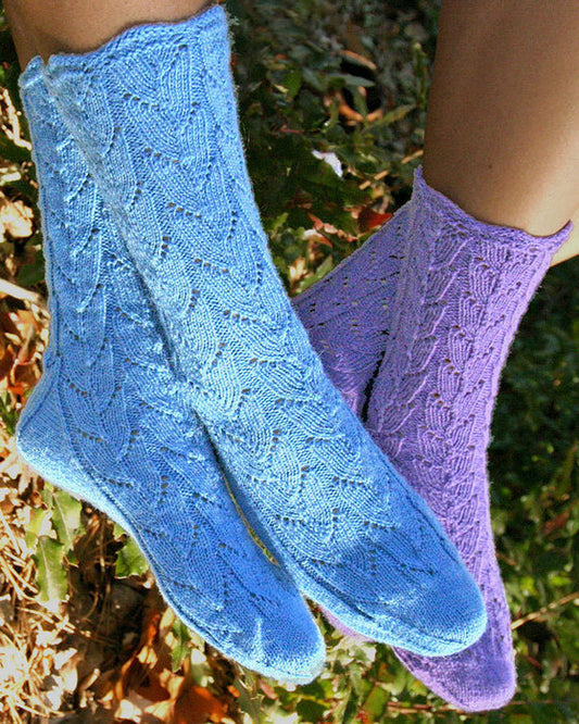 AC77 Lupine Lace Socks