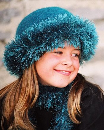 CH40e Girl Talk - felt hat with "fur" brim ~ PDF Digital Download