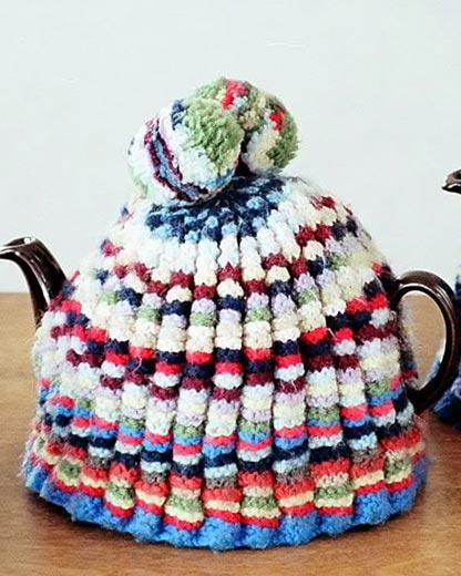 FT214e ~ Nanny Meiers Tea Cosy