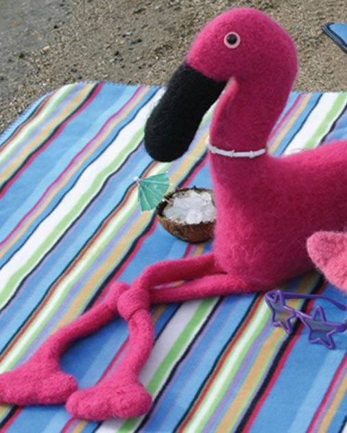 FT221e ~ A Flamingo Beach Party