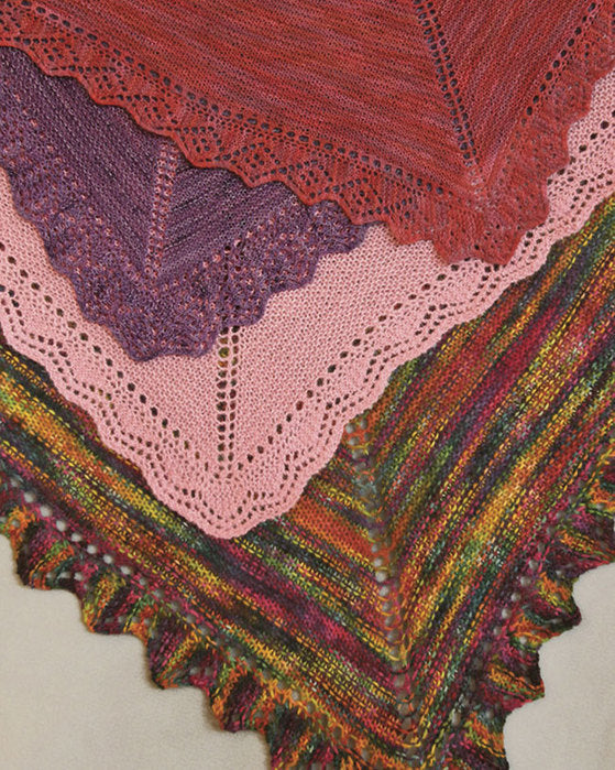 S2016 Edged In Lace - Square shawl or throw